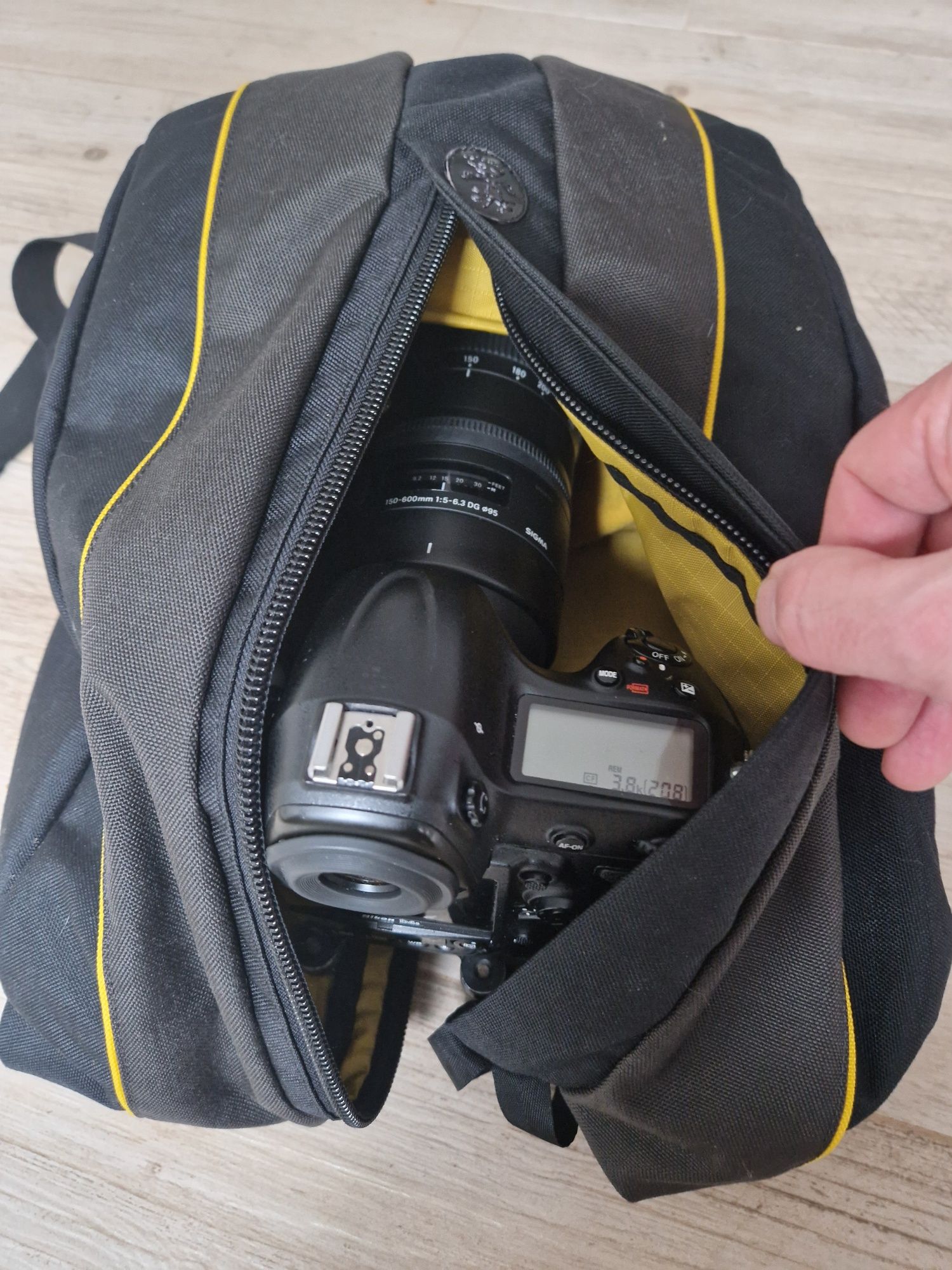 Plecak fotograficzny Nikon Crumpler CF-EU03