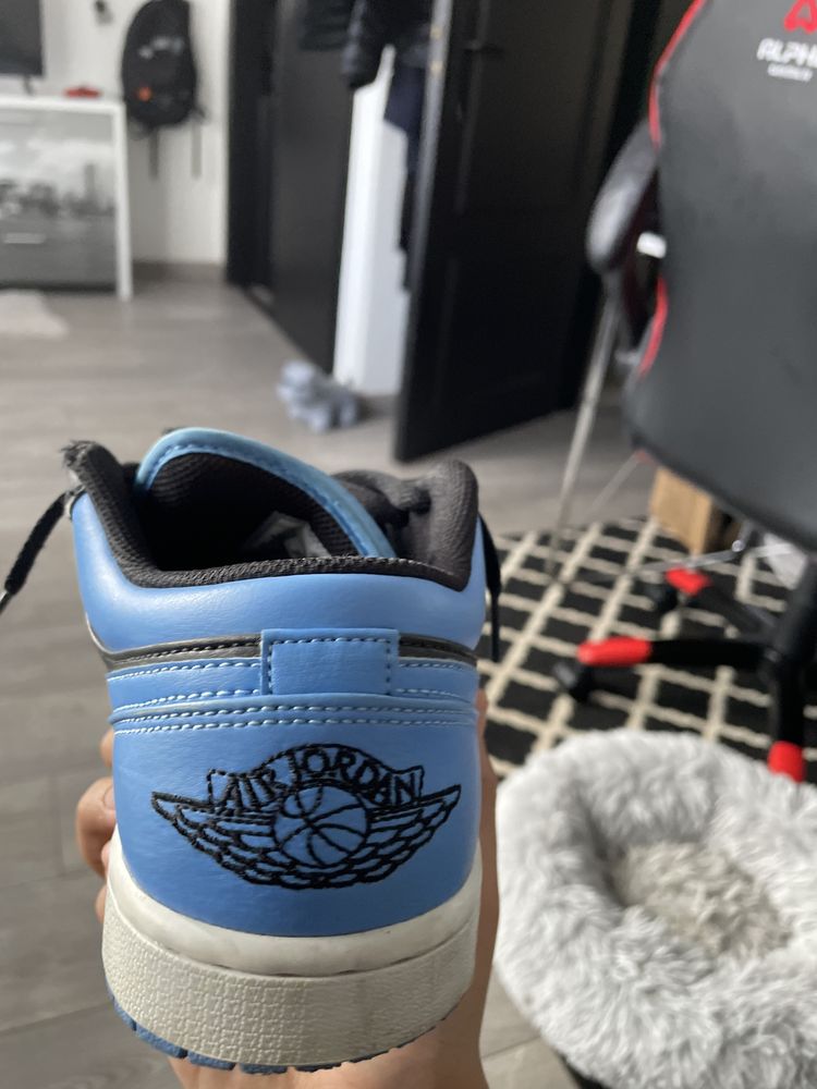 Jordan 1 low azul