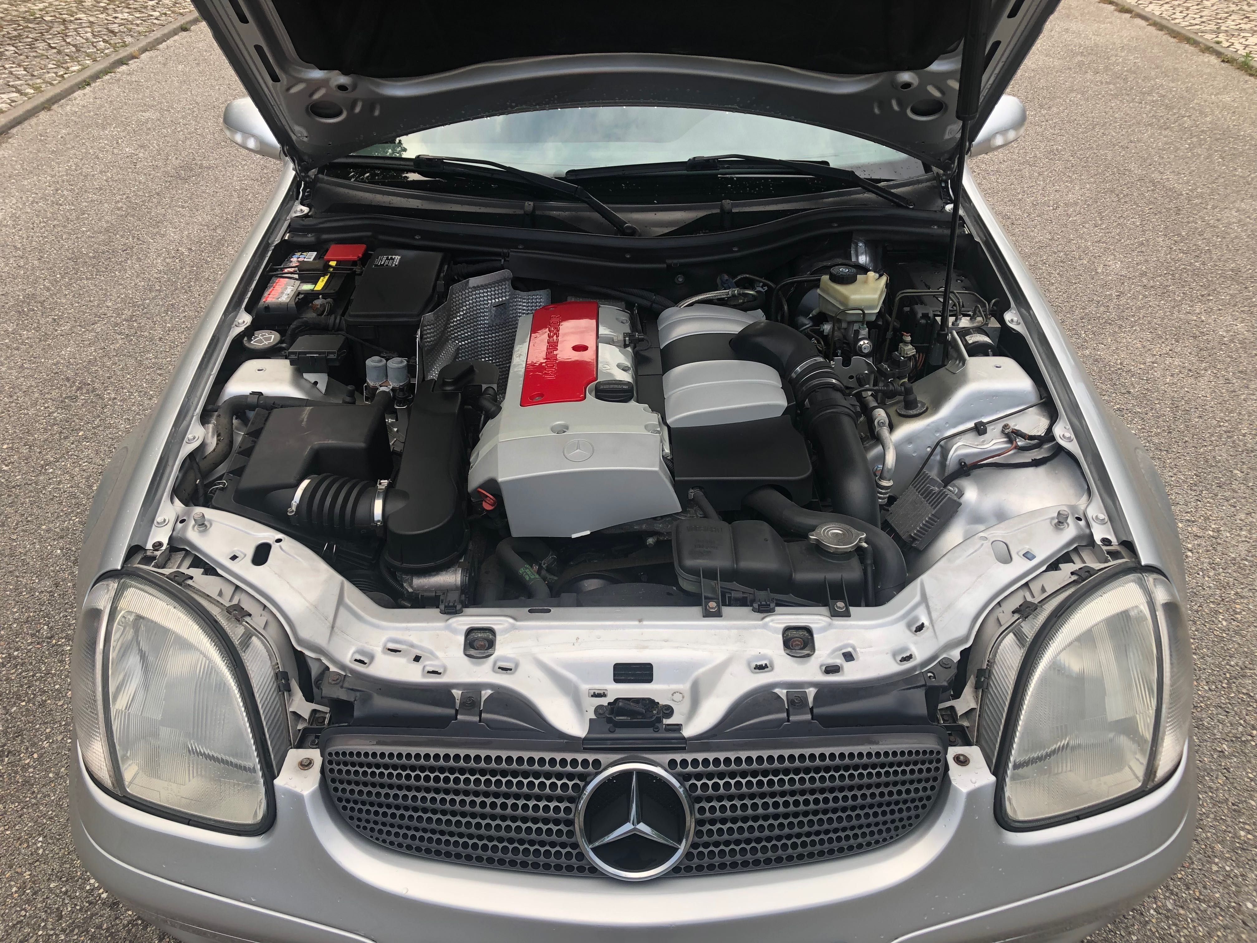 Mercedes-Benz SLK 230