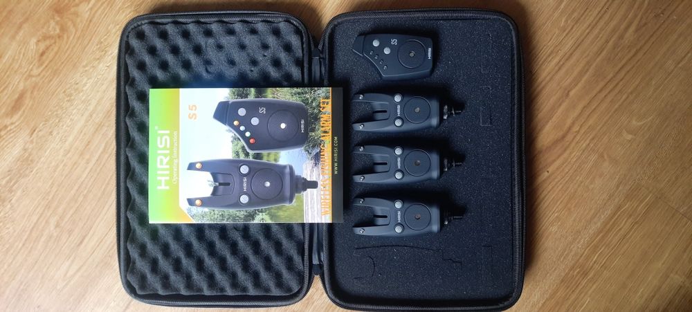 ZESTAW SYGNALIZATORÓW  centralką 3+1  led , nowe wygrane na zawodach