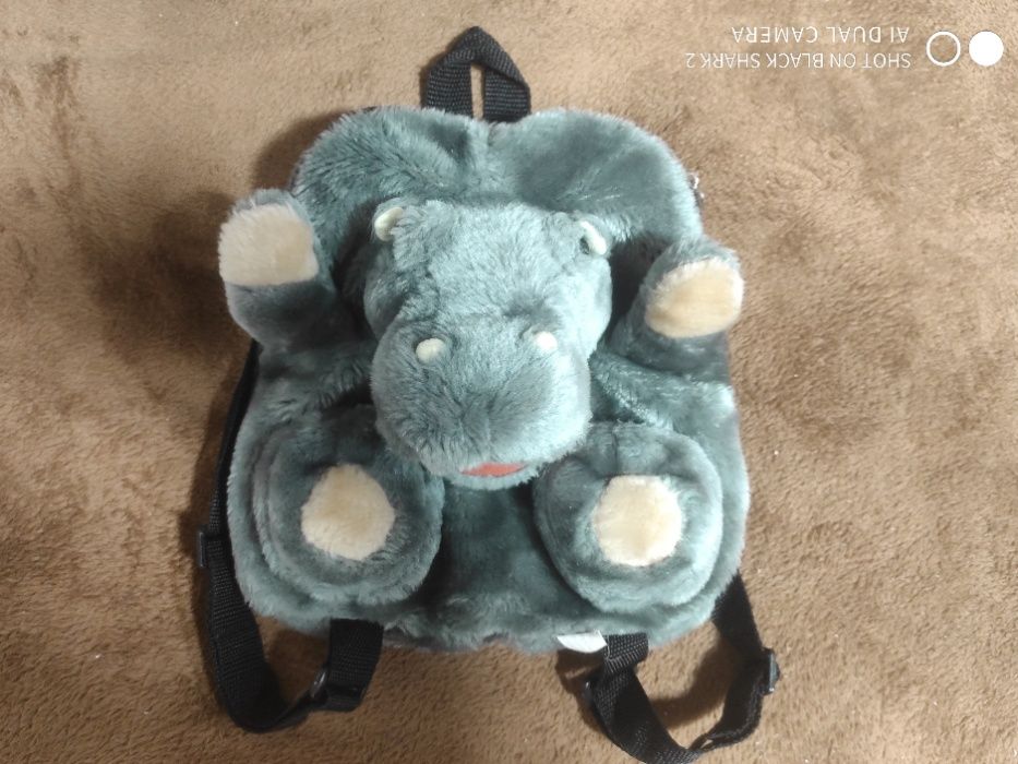 Pluszowy plecak hipopotan jak nowy