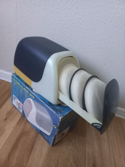Organizer pojemnik na 60 płyt