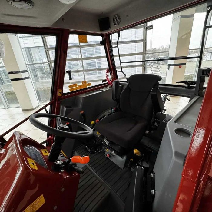 Трактор Tumosan 8005