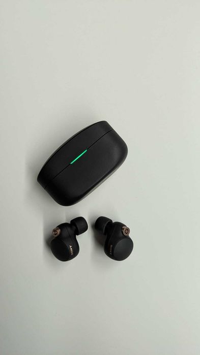 Auriculares Sony Sem Fio WF1000XM4