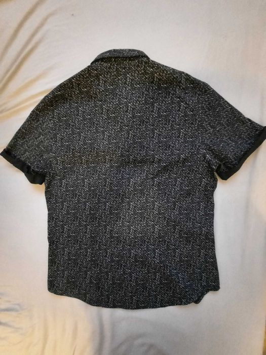 Koszula wrzorzysta z krótkimi rękawami