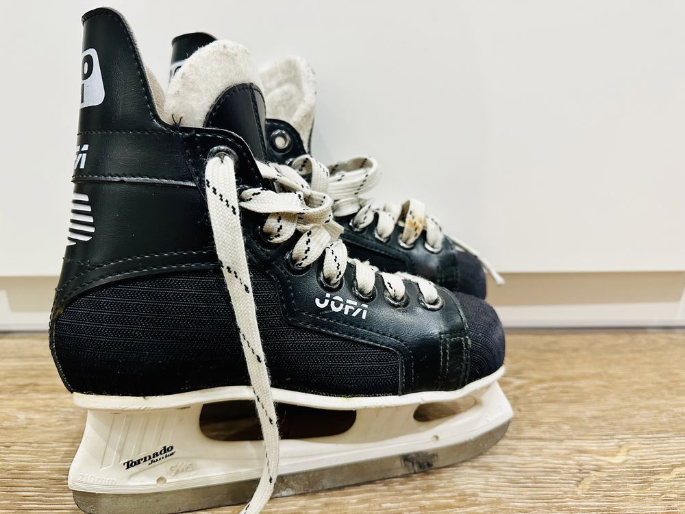 Łyżwy hokejowe Jofa 361 pro rozmiar 33 (21 cm)