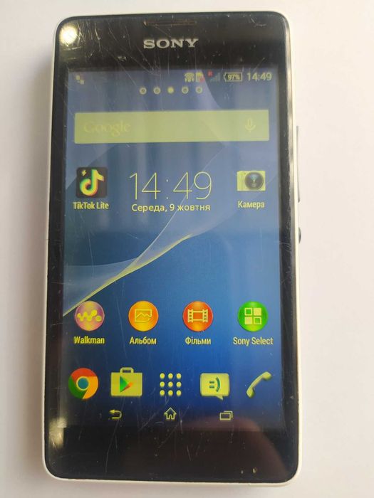 телефон  " Sony Xperia E1"