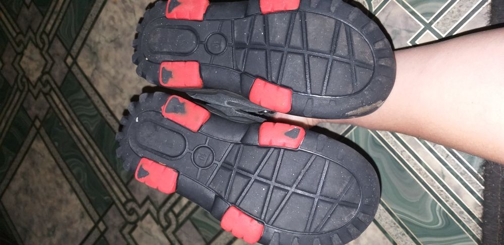 Фирменные кларкс 10 размер до 18 см ботинки зима clarks