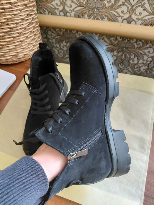 Ботинки натуральна шкіра повномірний 38 (25 см)