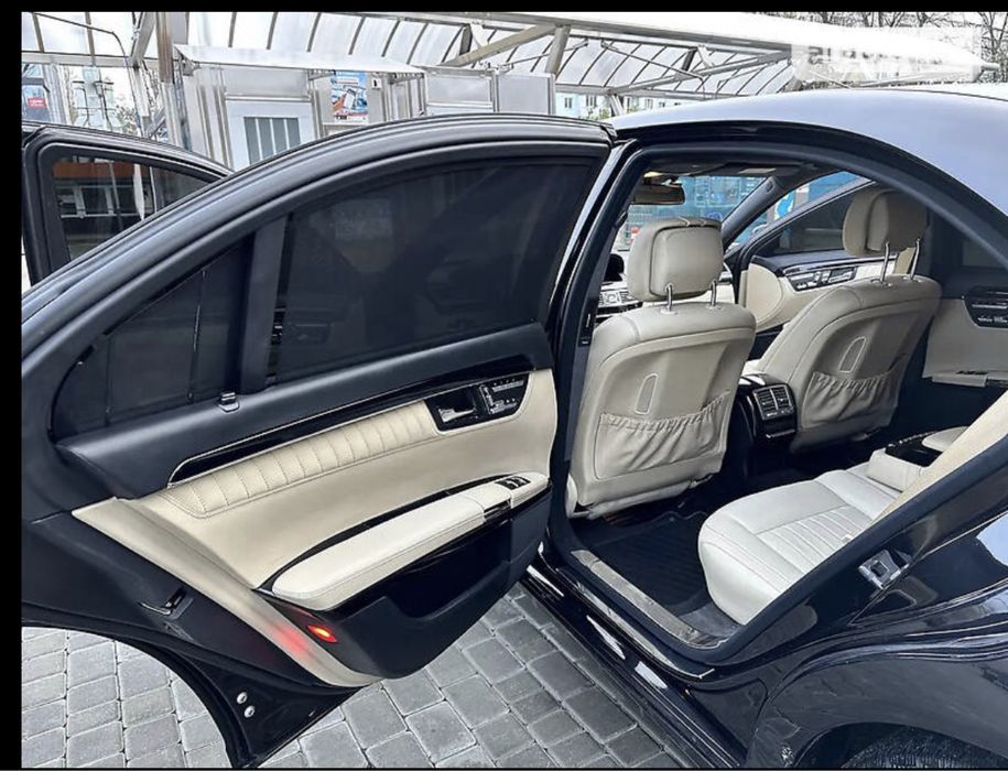 Mercedes W221 S600
