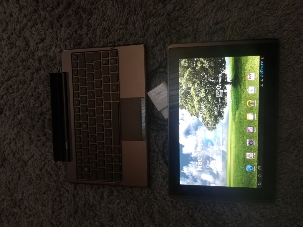 Tablet com teclado Asus