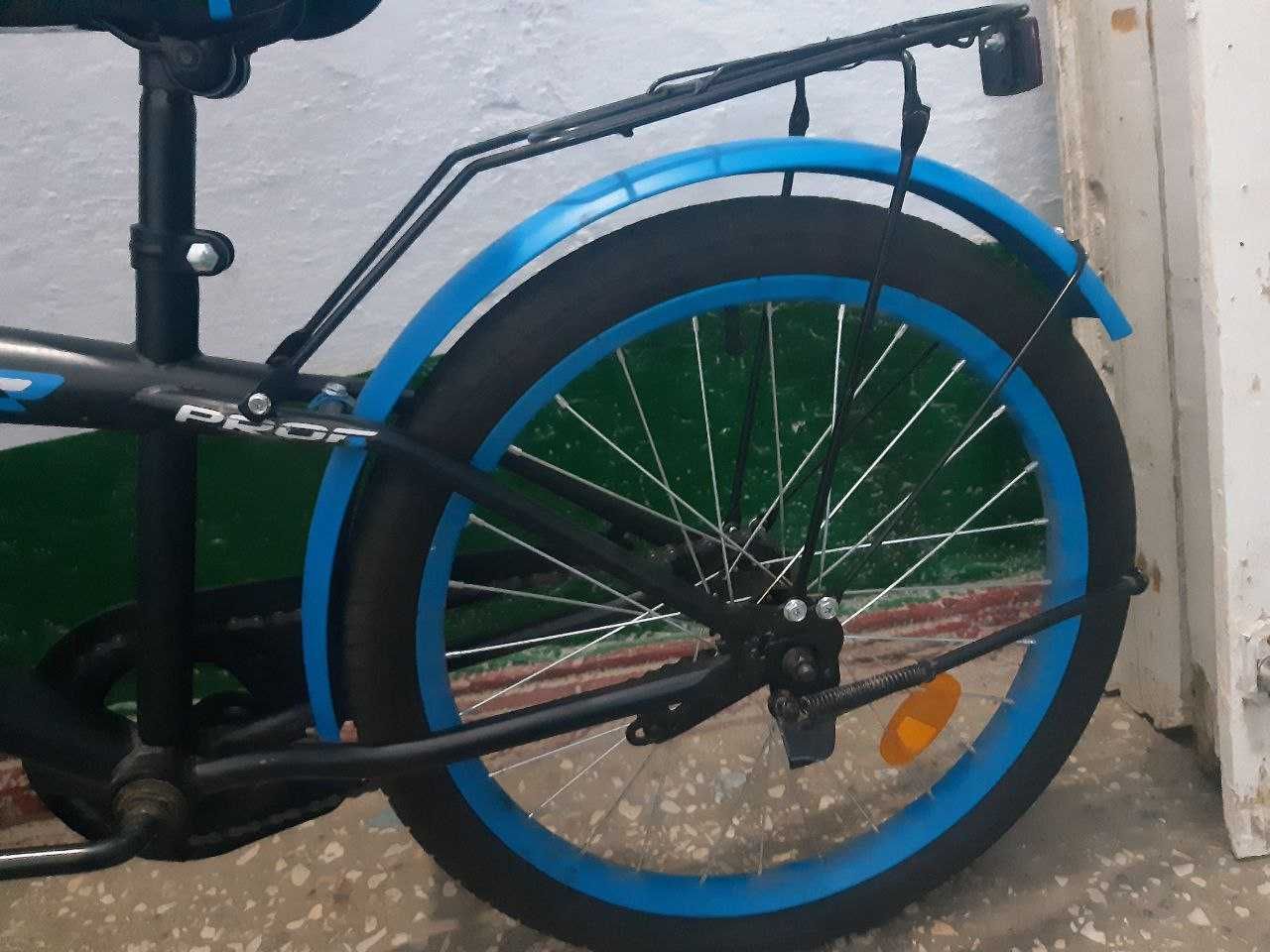 Велосипед детский, 20'  дюймов колесо.