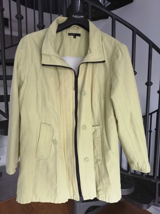 damska kurtka przejściowa w rozmiarze 48-50