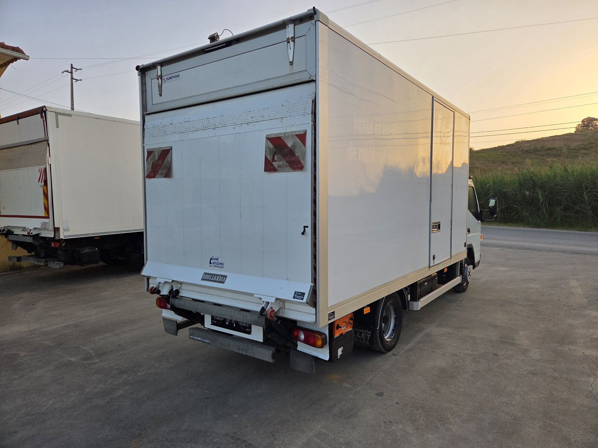 Mitsubishi Canter 3c15
