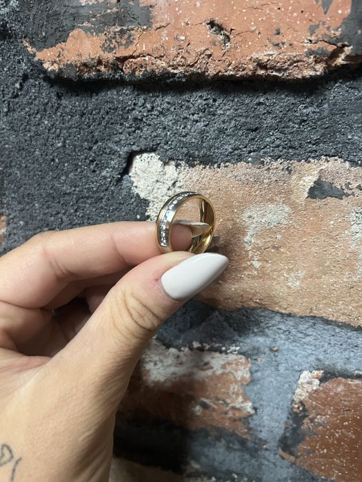 Obrączka złota cyrkonie r 18 Nowa