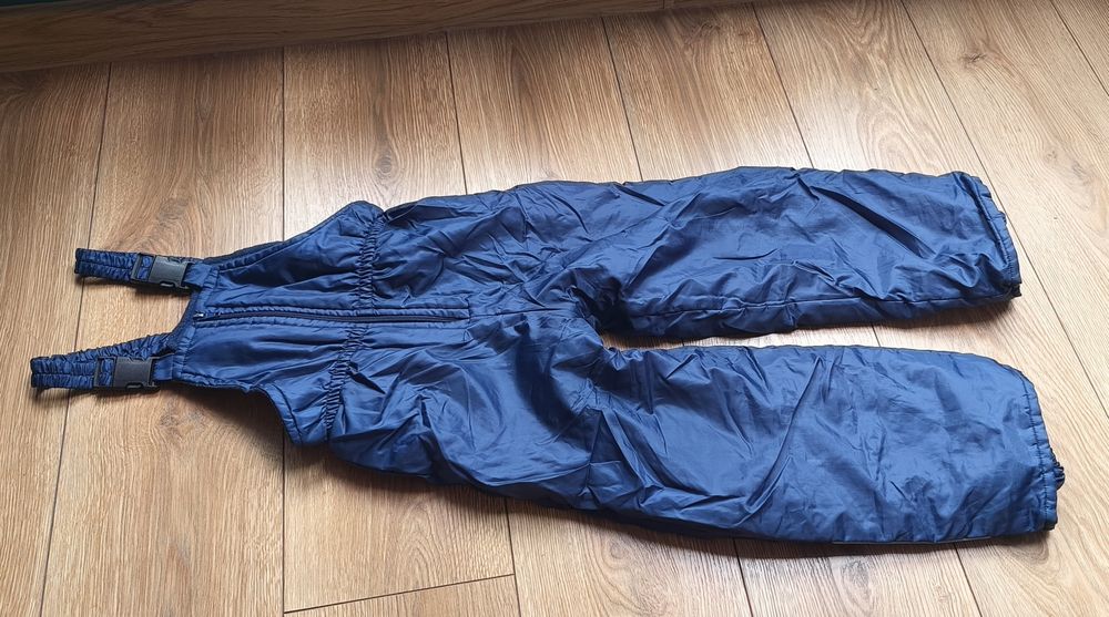 Kombinezon na szelkach spodnie na sanki ocieplacze 116 cm