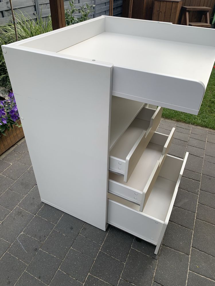Komoda z przewijakiem przewijak stuva smastad ikea z szufladami 2w1