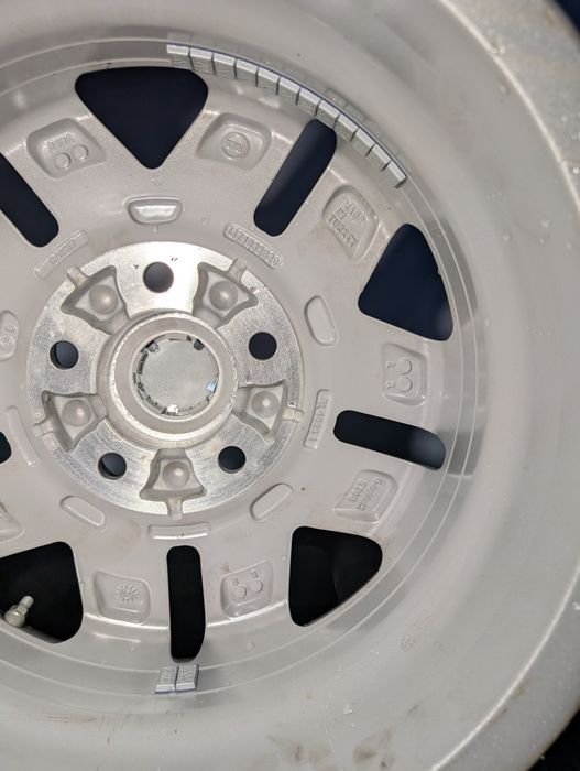 Оригінальні титанові диски Renault Master Opel Movano 5*130 R16 5/130