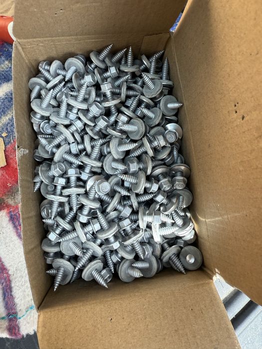 Блок безпрофільної системи кріплення сонячних панелей