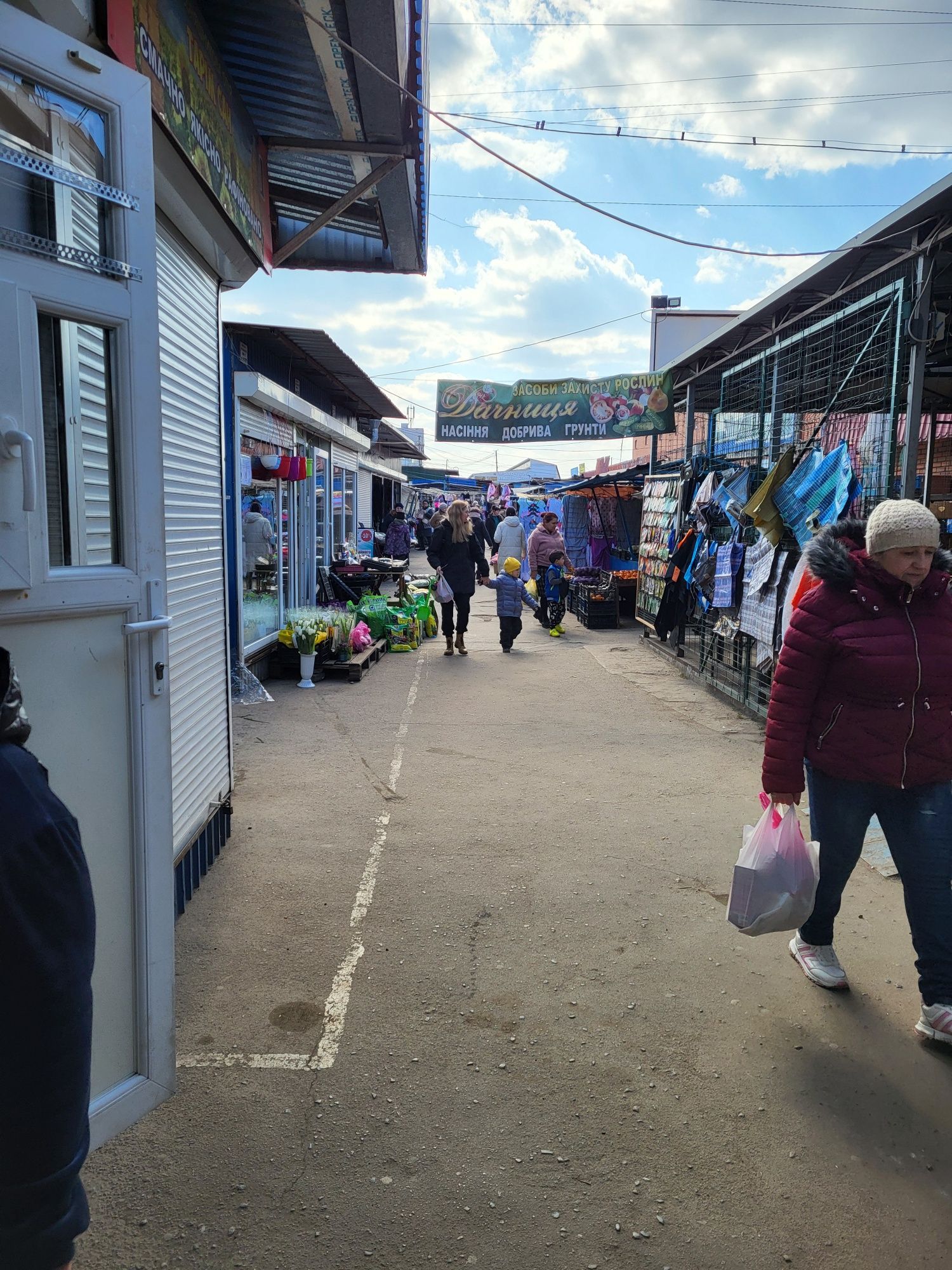 Сдам помещение  на центрально-городском рынке