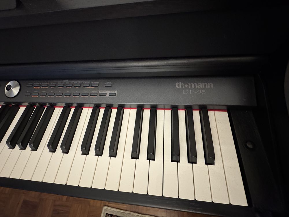 Piano Thomann DP 95