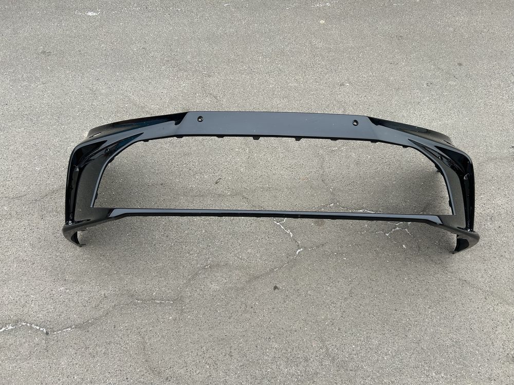 Toyota Camry 80 new бампер передний от 24-25год 52119-33F00