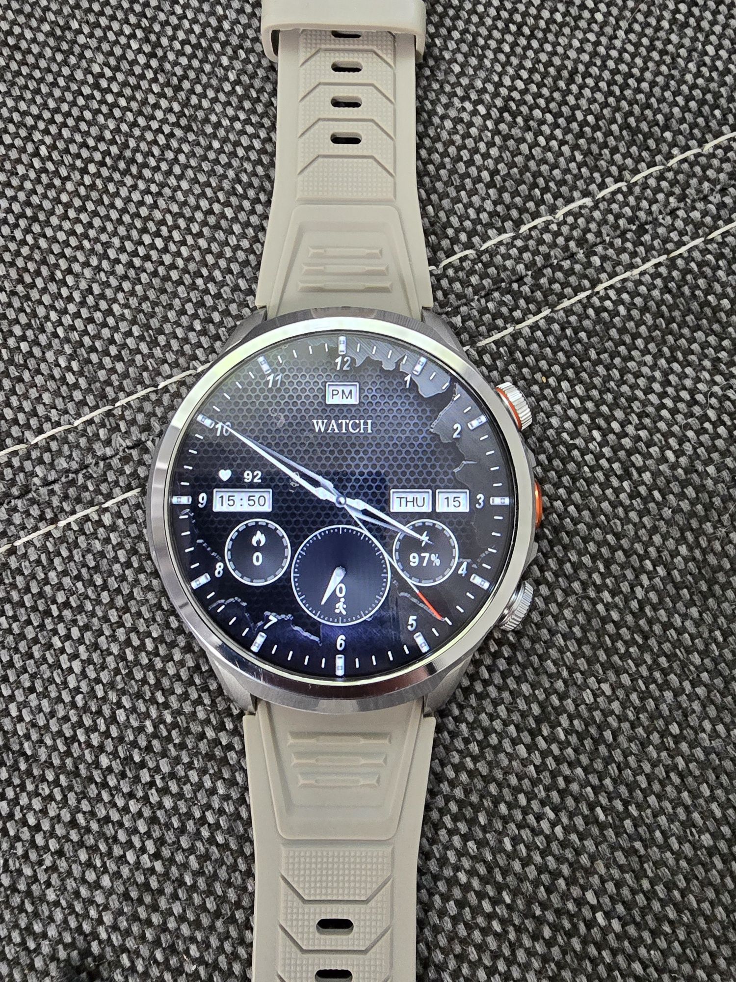 Najnowszy duży Smartwatch z Androidem 1,95 cala rozdzielczość 680 x680