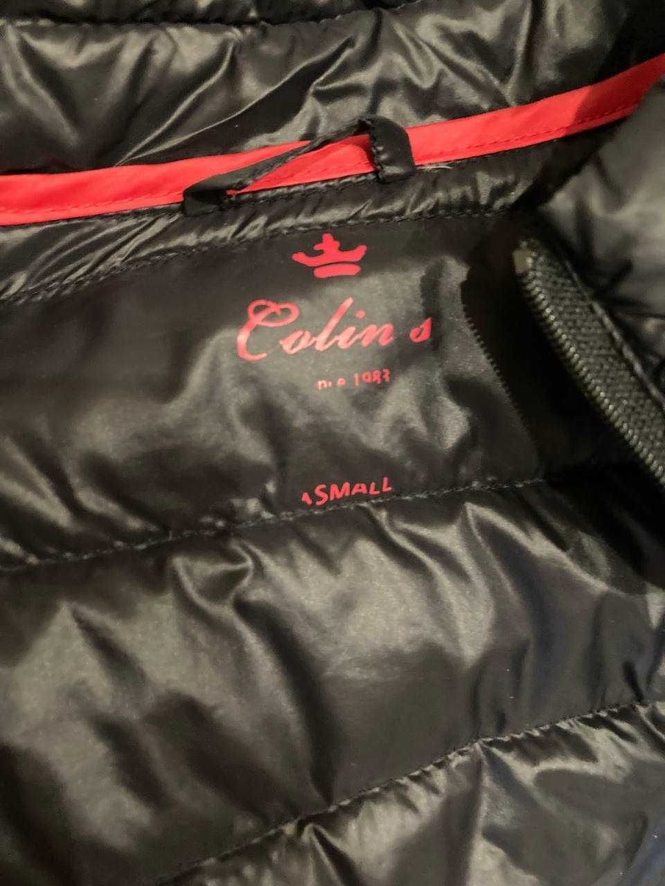 Черная женская куртка Colin's