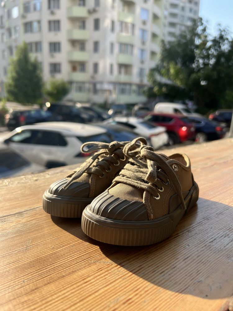 Продам нові кеди zara 23 розмір