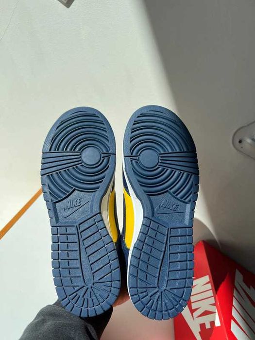 Nike Dunk Low Michigan (2021) 42 / 42.5