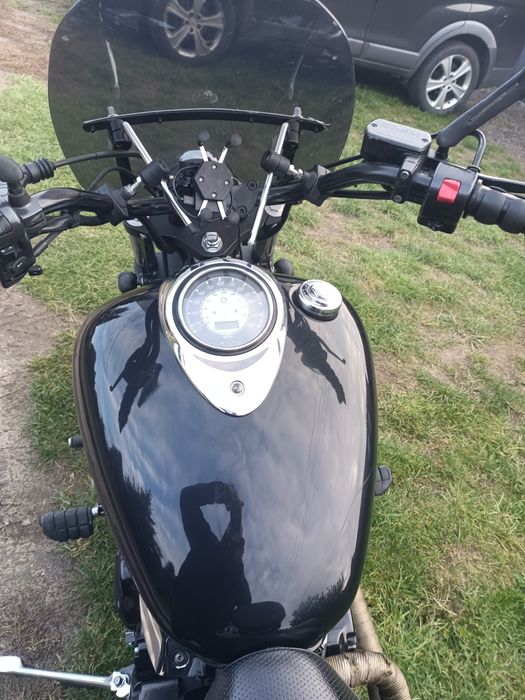 Yamaha XVS 1100. 2005 rok