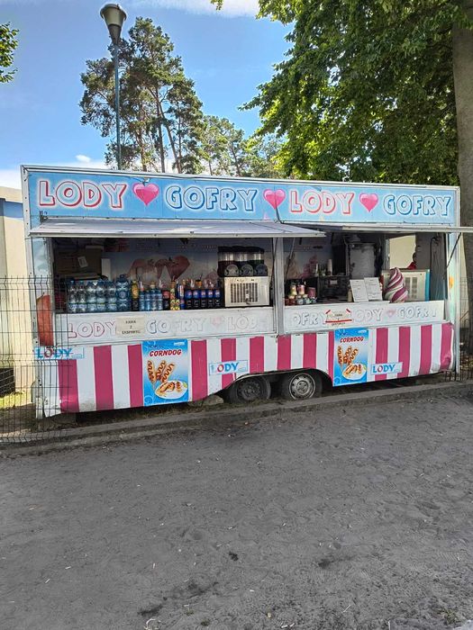 Przyczepa gastronomiczna