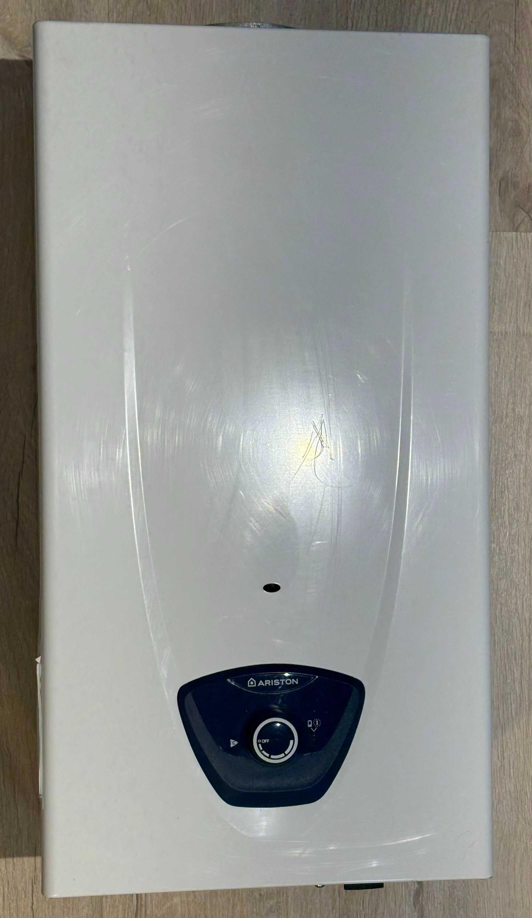 Esquentador a Gás Ariston Blu Control X 11L