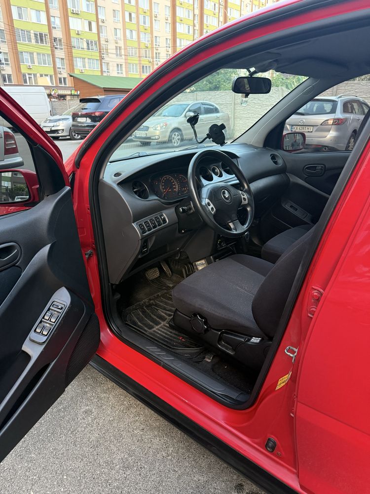 Продам автомобіль Daihatsu