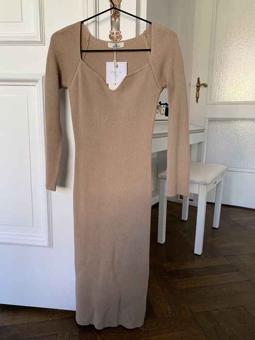 Sukienka dzianinowa rozmiar S Zara