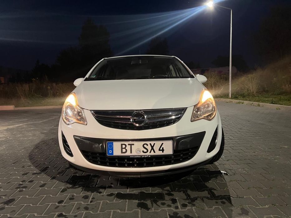 Opel Corsa 1,4L benzyna