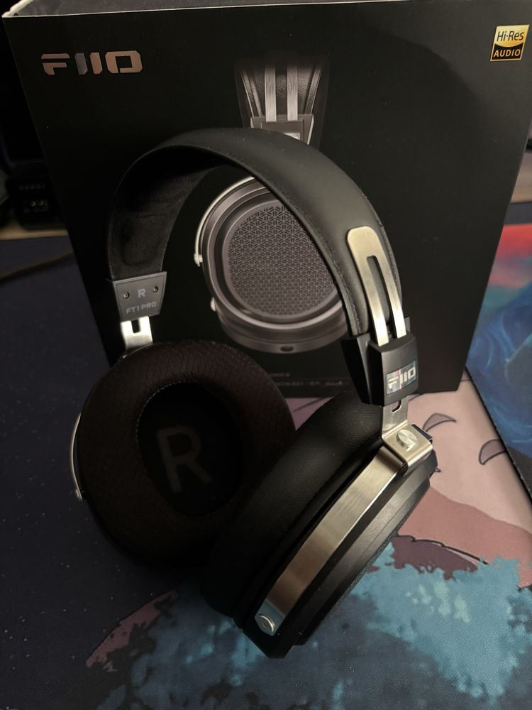 Headphones Fiio FT1 Pro