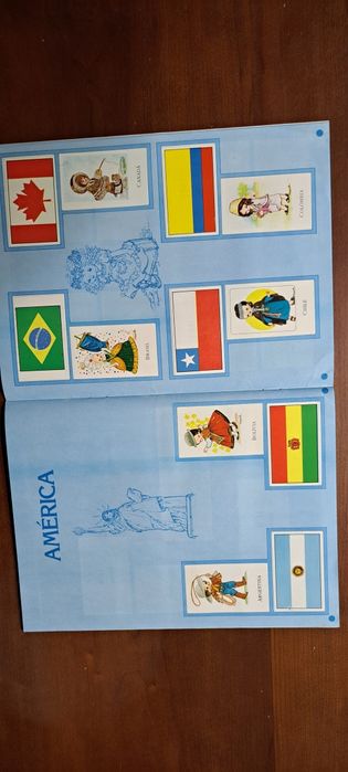 Caderneta de cromos Volta ao mundo