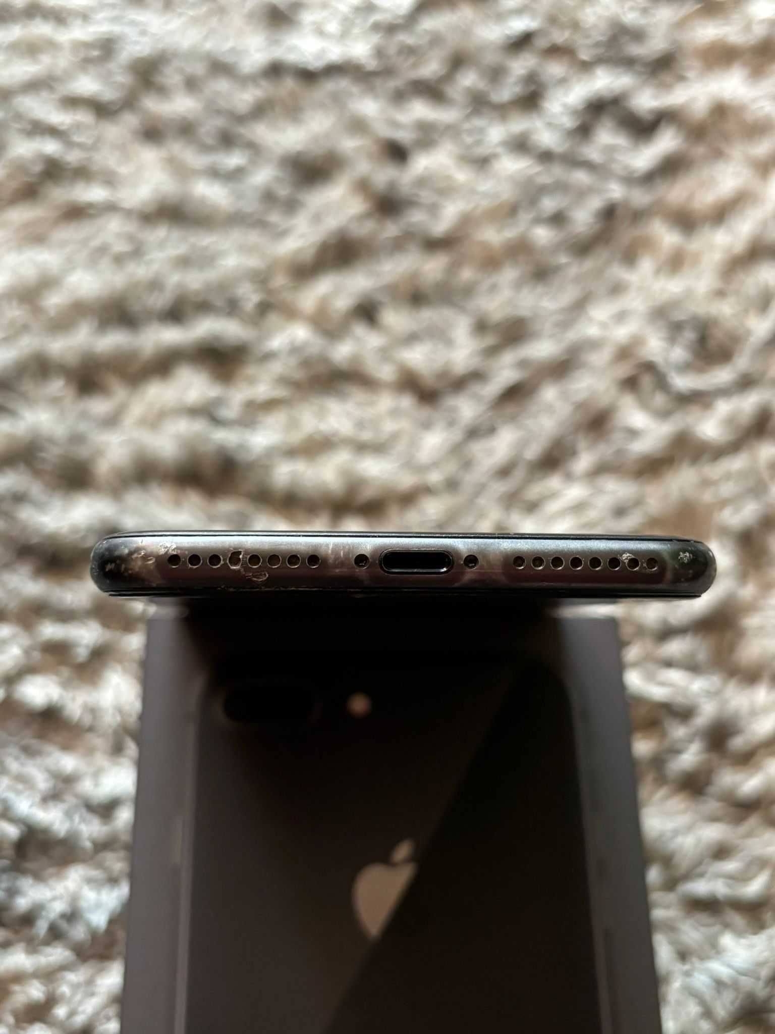 IPhone 8 Plus czarny 64 GB