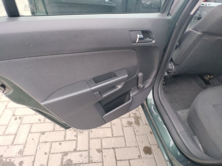 Продам свіжопригнаннй автомобіль