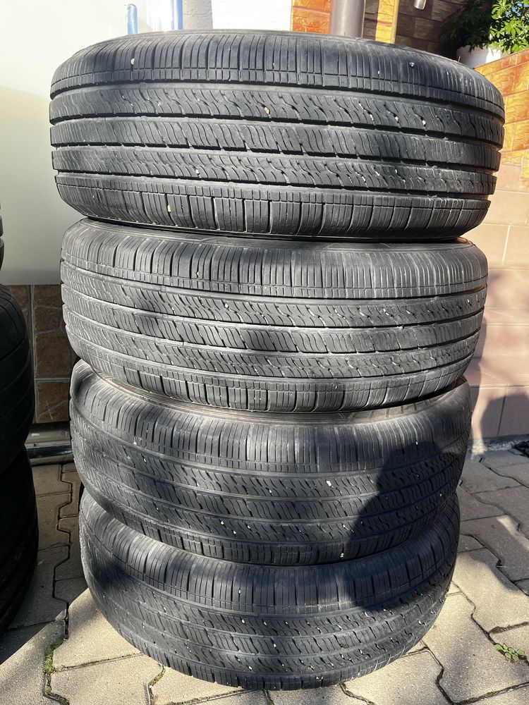Opony 215/65r17 Giti/Tiguan wielosezonowe komplet