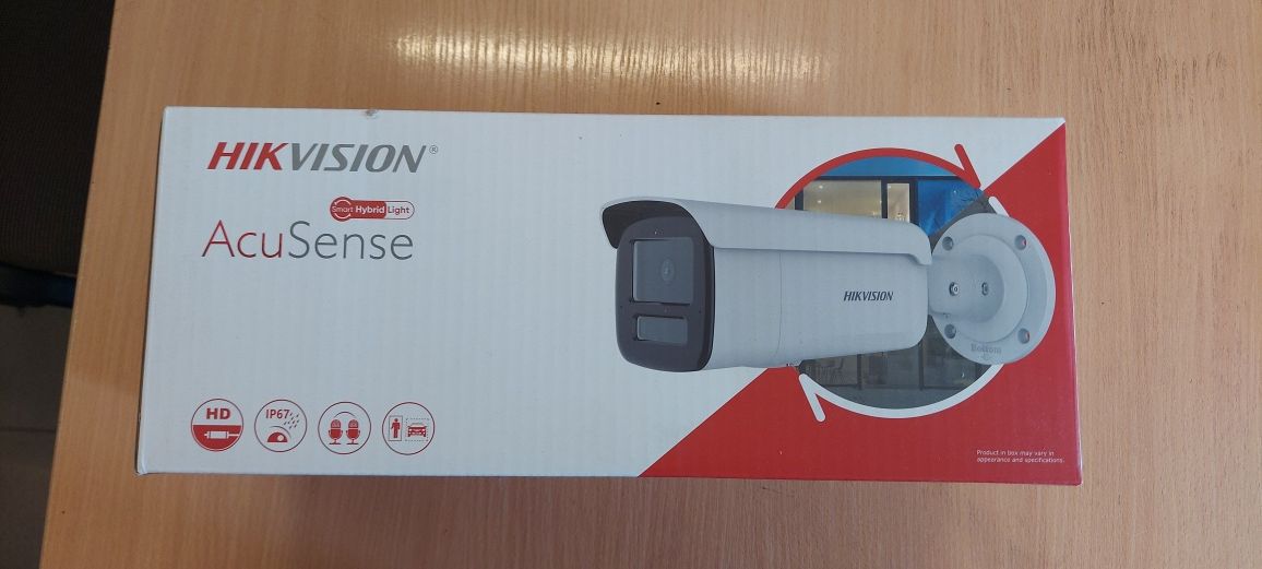 Камера  Hikvision DS-2CD2T43G2-4LI