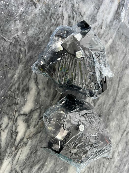 Faróis de motocicleta