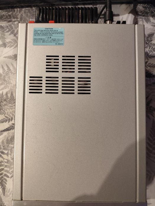 Amplituner z kompaktem ONKYO WRAT