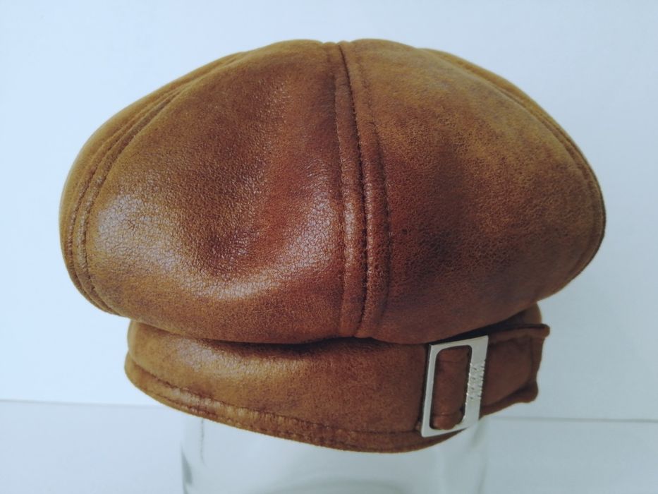 Шапка женская зимняя