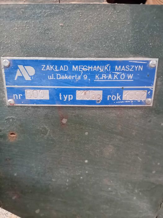 Grubościówka trzystronna
