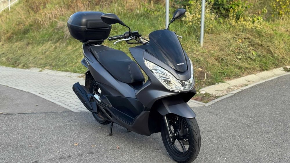 Honda PCX 125 super stan KUFER HONDA niski przebieg SZYBKI TANSPORT