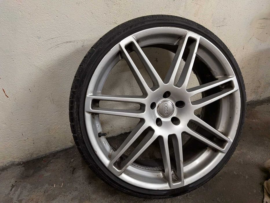 Oryginalne felgi Audi 22" 10-ramienne OEM
