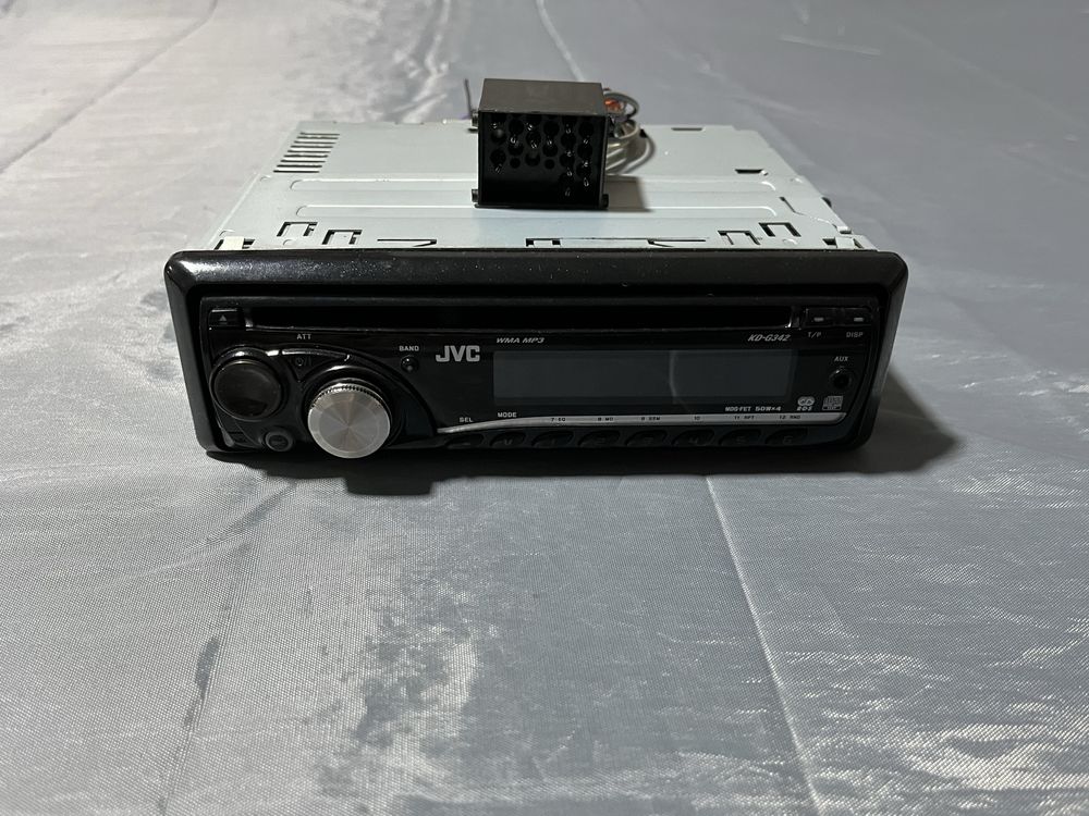 Rádio JVC KD-G342 com AUX