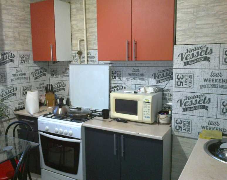 ПРОДАМ 1-ком.Кв 35м2 ч/РЕМОНТ Рынок,Поликлиника,Школы,Роддом,Hollywood